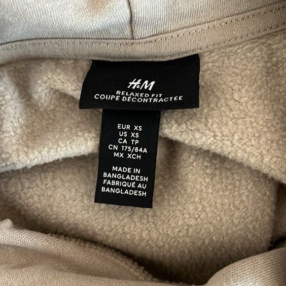H&M Tan Hooded Sweatshirt w/ Kangaroo Pocket - Size XS - Picture 6 of 7
